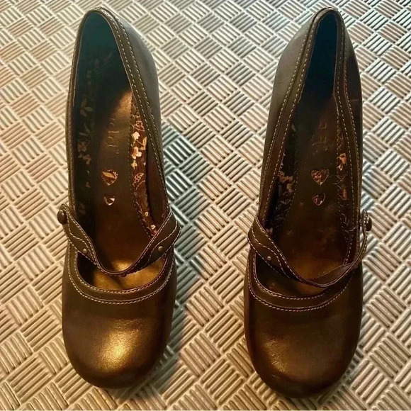 8.5 MUDD Dark Brown 3.5in Heels - Picture 12 of 13